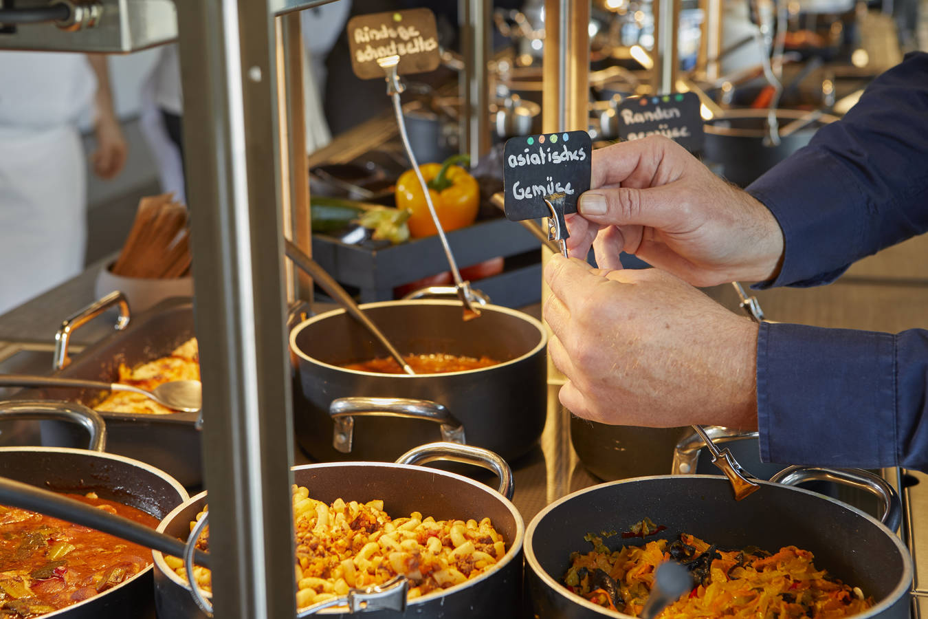 Möchten Sie gut, gesund und lecker zu Mittag essen? Dann sind Sie herzlich willkommen in den Gastronomiebetrieben von TRANSfair.