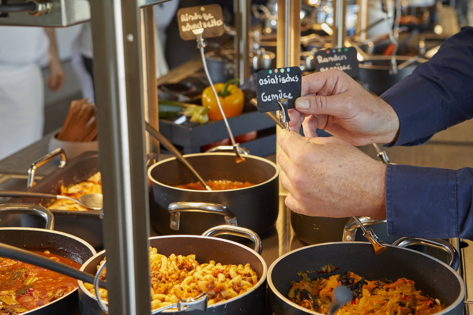Möchten Sie gut, gesund und lecker zu Mittag essen? Dann sind Sie herzlich willkommen in den Gastronomiebetrieben von TRANSfair.