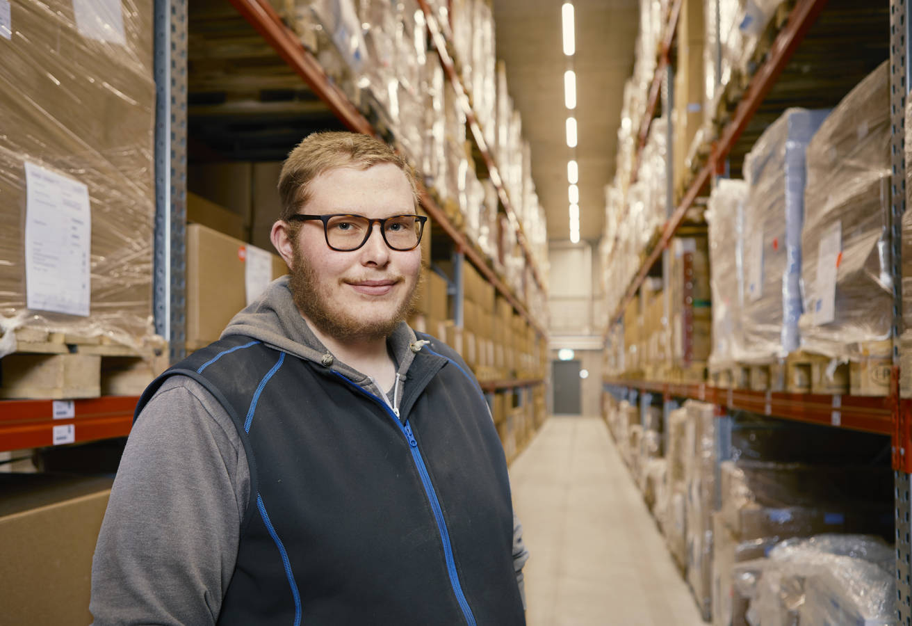 Gestalten Sie Ihre Zukunft mit uns. Wir bieten spannende Lehrstellen in verschiedenen Berufsfeldern an.